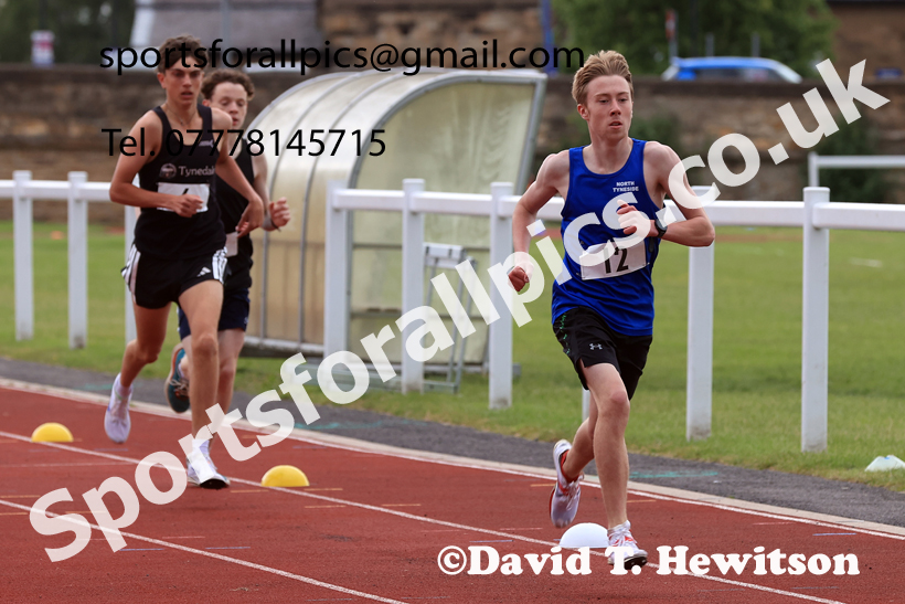 Middle Distance, 2026 Northumberland Schools Track and Field, Wentworth, Hexhan. Photo: David T. Hewitson/Sports for All Pics